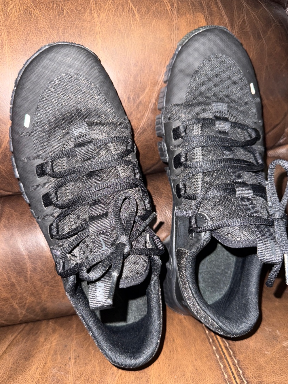 Nike Women’s Black free metcon training Sneakers